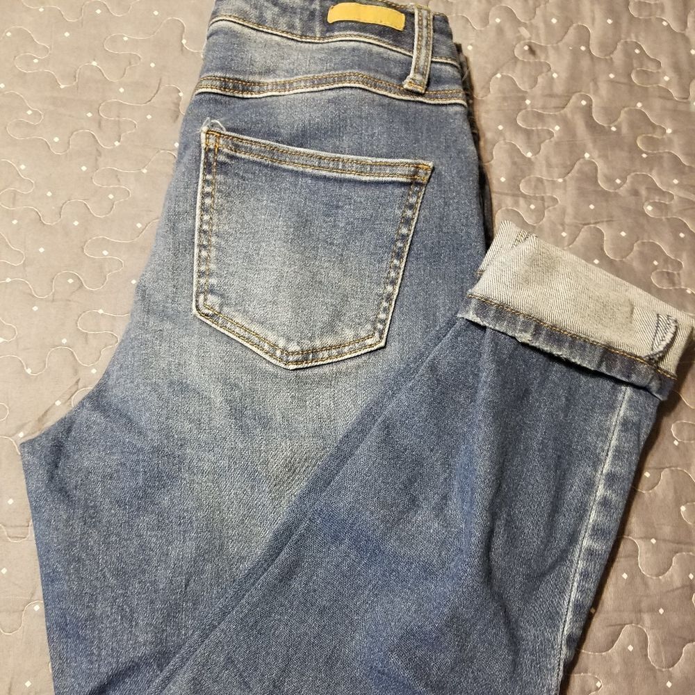 True Craft distressed mom jean size 5